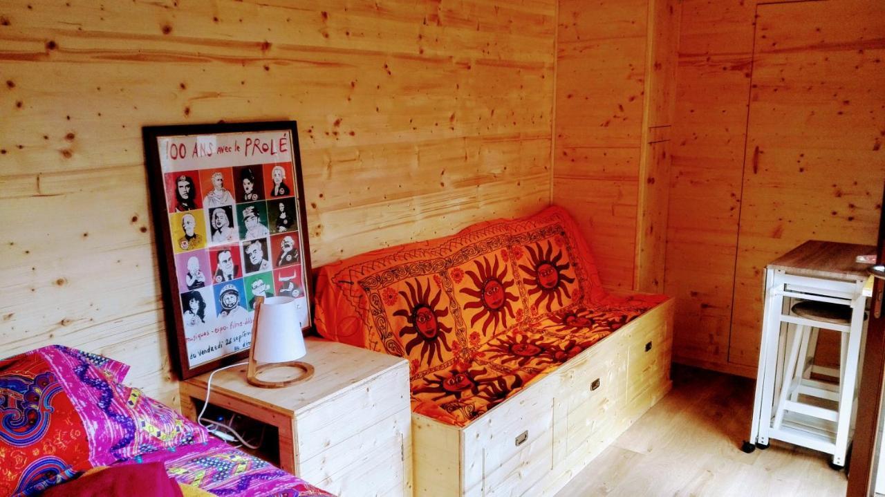 Nimes En Garrigues Bed and Breakfast Buitenkant foto