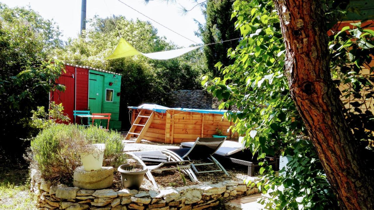 Nimes En Garrigues Bed and Breakfast Buitenkant foto