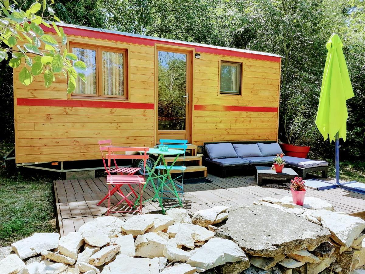 Nimes En Garrigues Bed and Breakfast Buitenkant foto